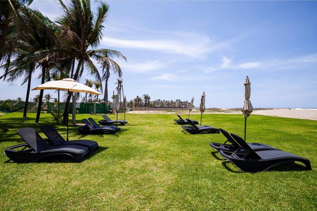 El Descanso Del Guerrero Barra Vieja Екстериор снимка